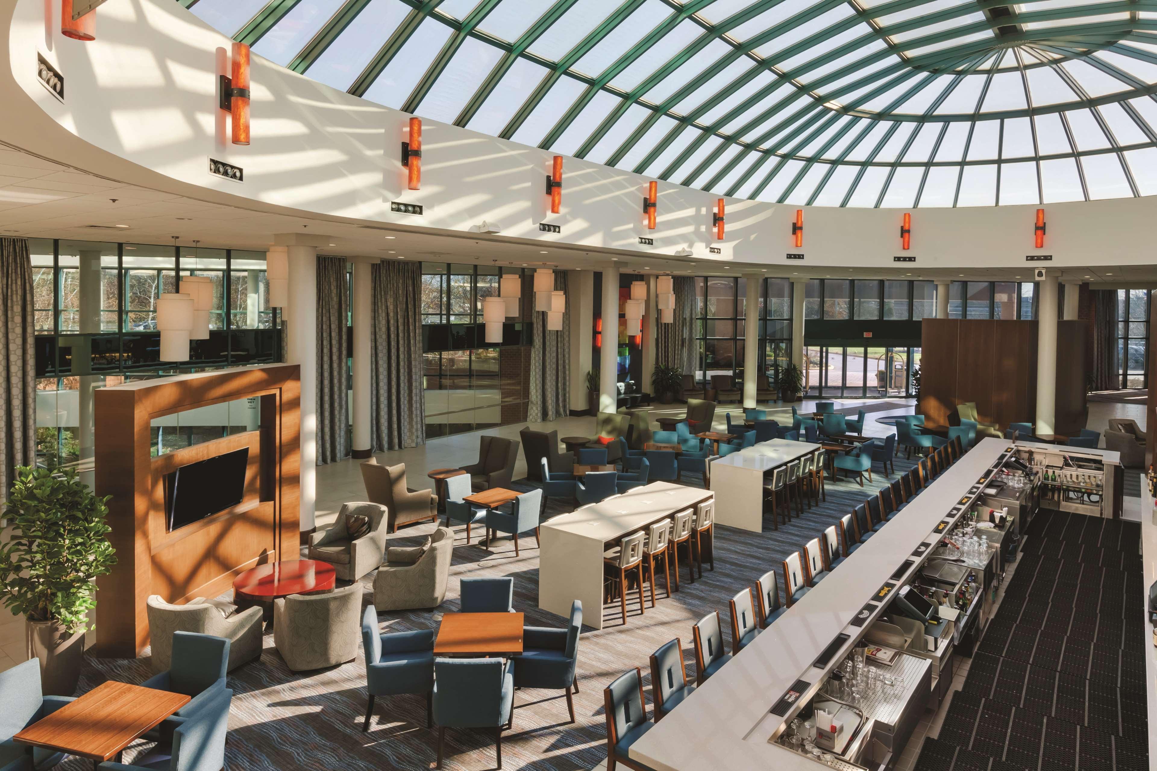Hotel Hilton Long Island/Huntington à Melville Extérieur photo