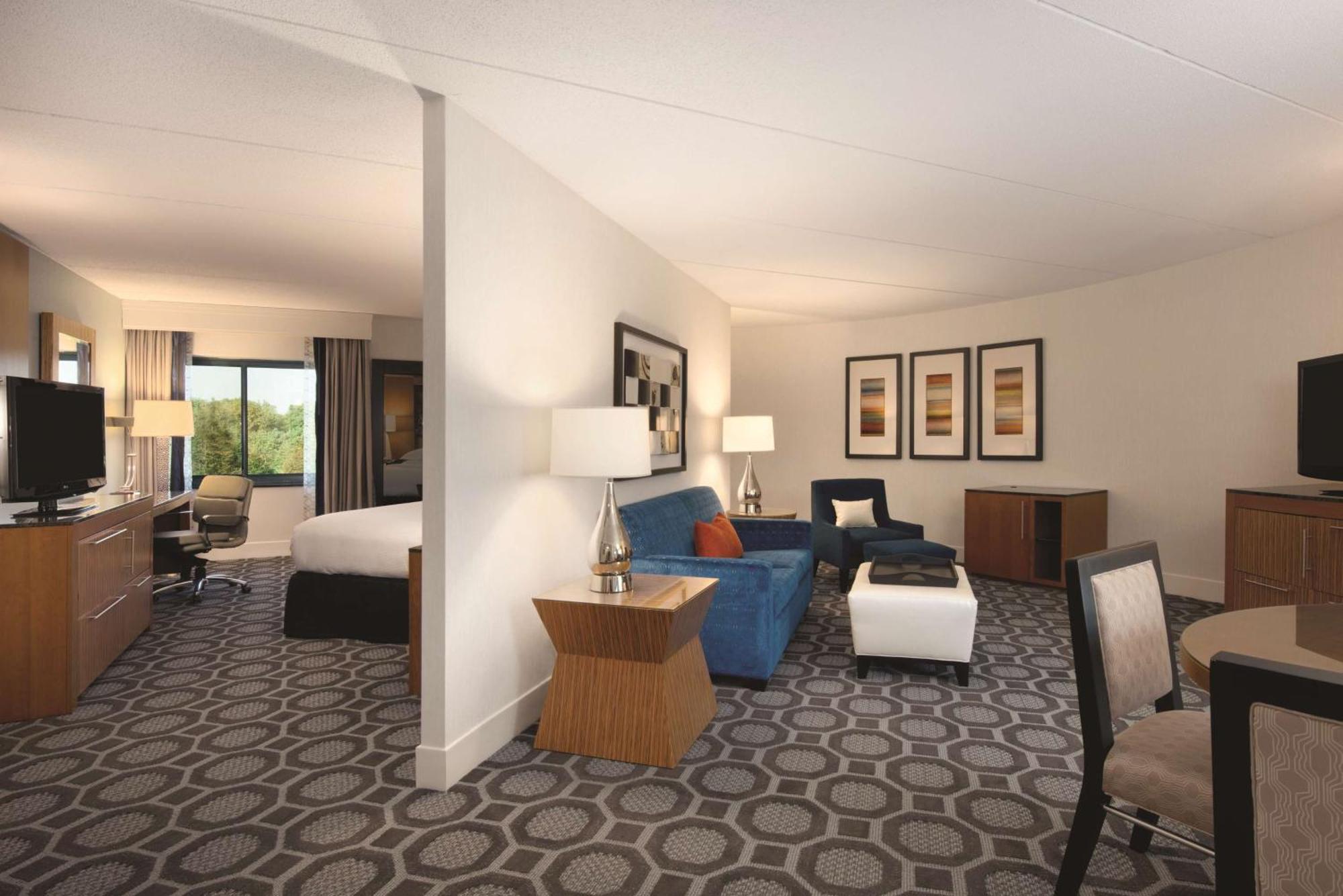 Hotel Hilton Long Island/Huntington à Melville Extérieur photo